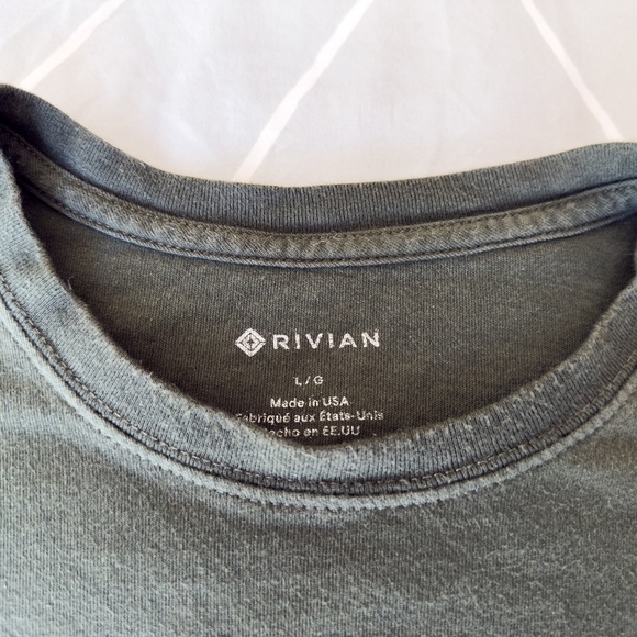 Rivian R1T EV Truck T-Shirt Green Size Large - Picture 3 of 4